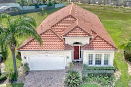 Gorgeous 5 bed with south facing pool (350187)