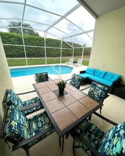 A beautiful home in a peaceful community (358251)